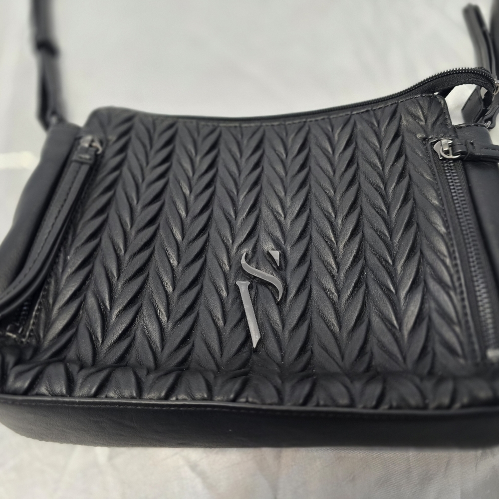 Simply Vera Vera Wang Black Textured Crossbody Bag - Picture 2 of 16